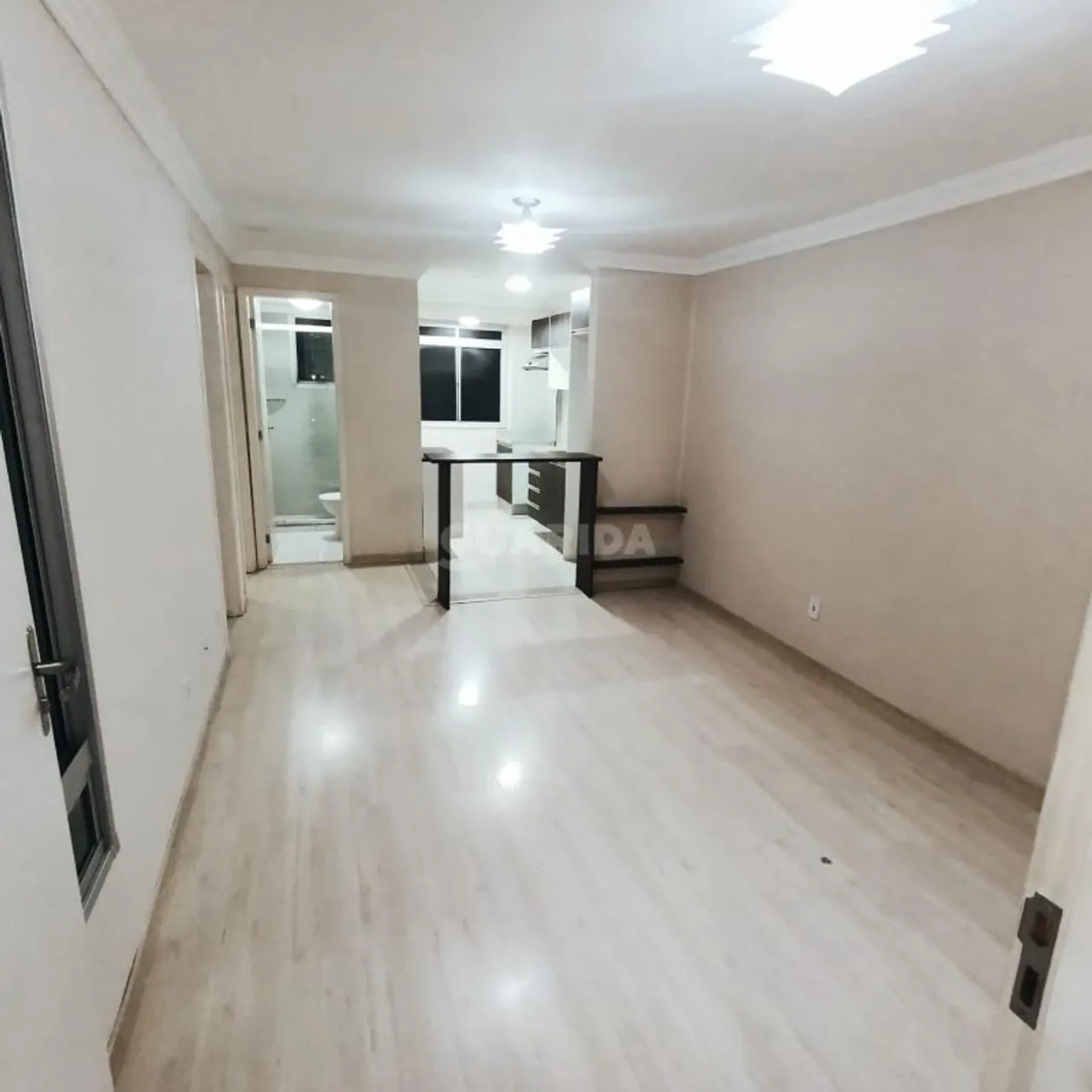 Apartamento com 2 dormitórios na Lomba do Pinheiro