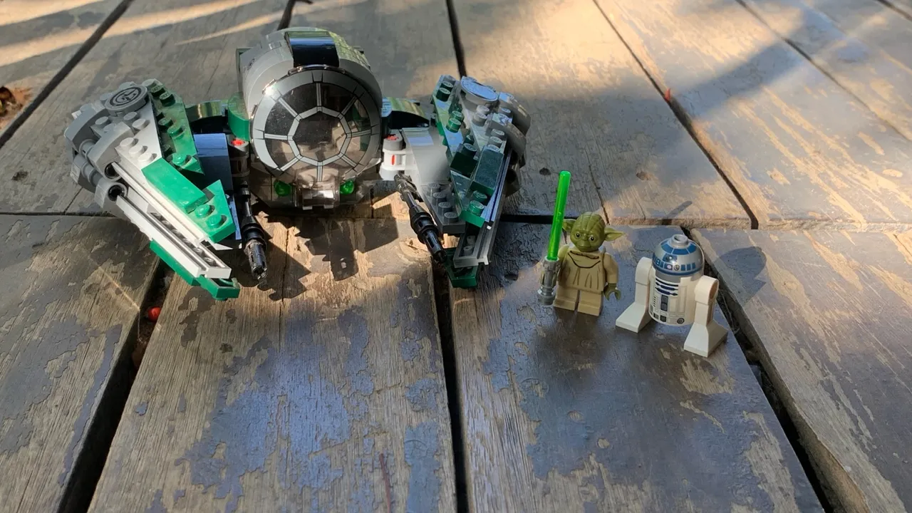 [METADE DO PREÇO] Lego Star Wars? 75360 | Caça Estelar Jedi do Yoda | Usado como novo
