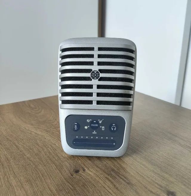 Microfone Condensador Shure MV51 Digital USB com Suporte