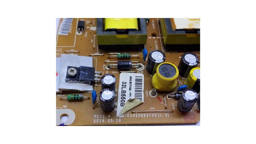 PLACA FONTE LG 32LB550B  EAX6569101 - Foto 3