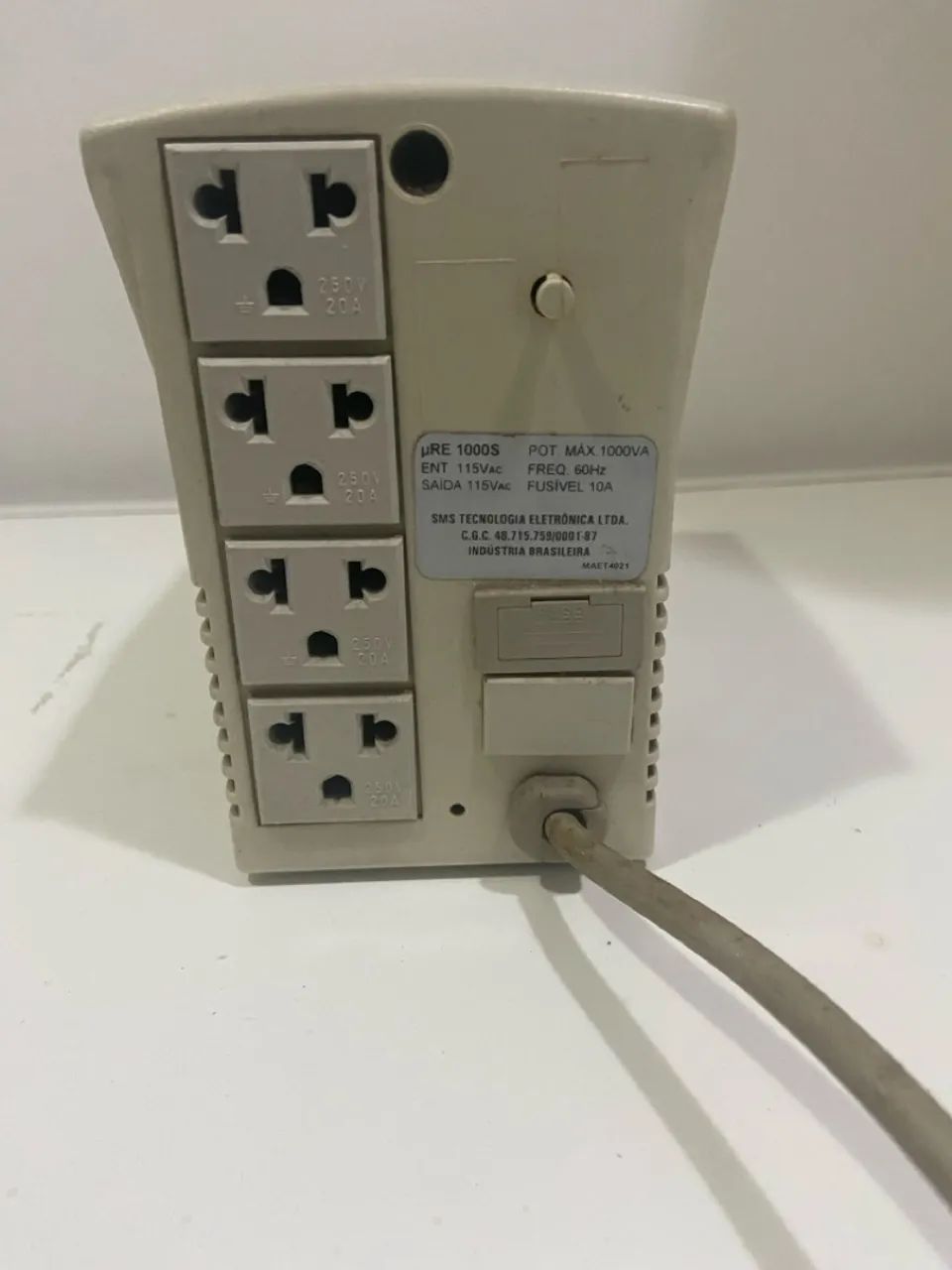 Estabilizador URE 1000S