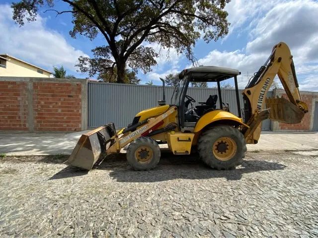 Retroescavadeira New Holland B95B Ano 2016 - Foto 6