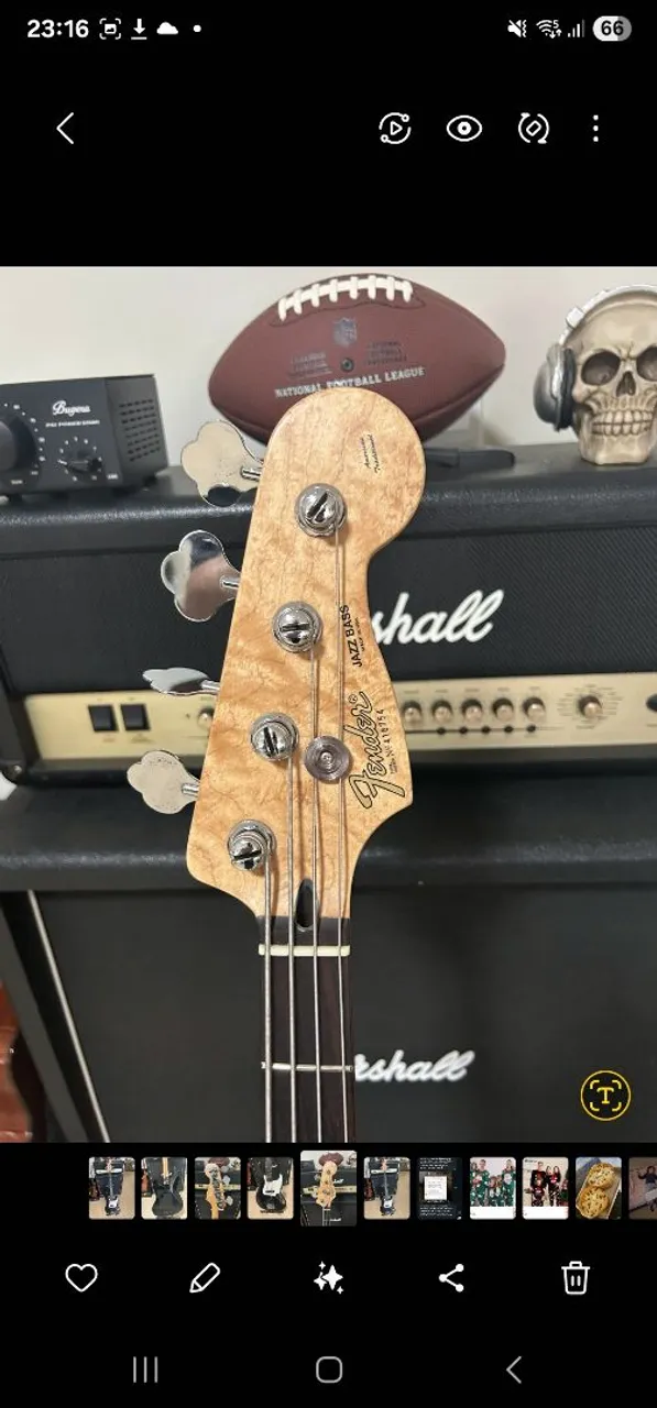 baixo fender jazz bass