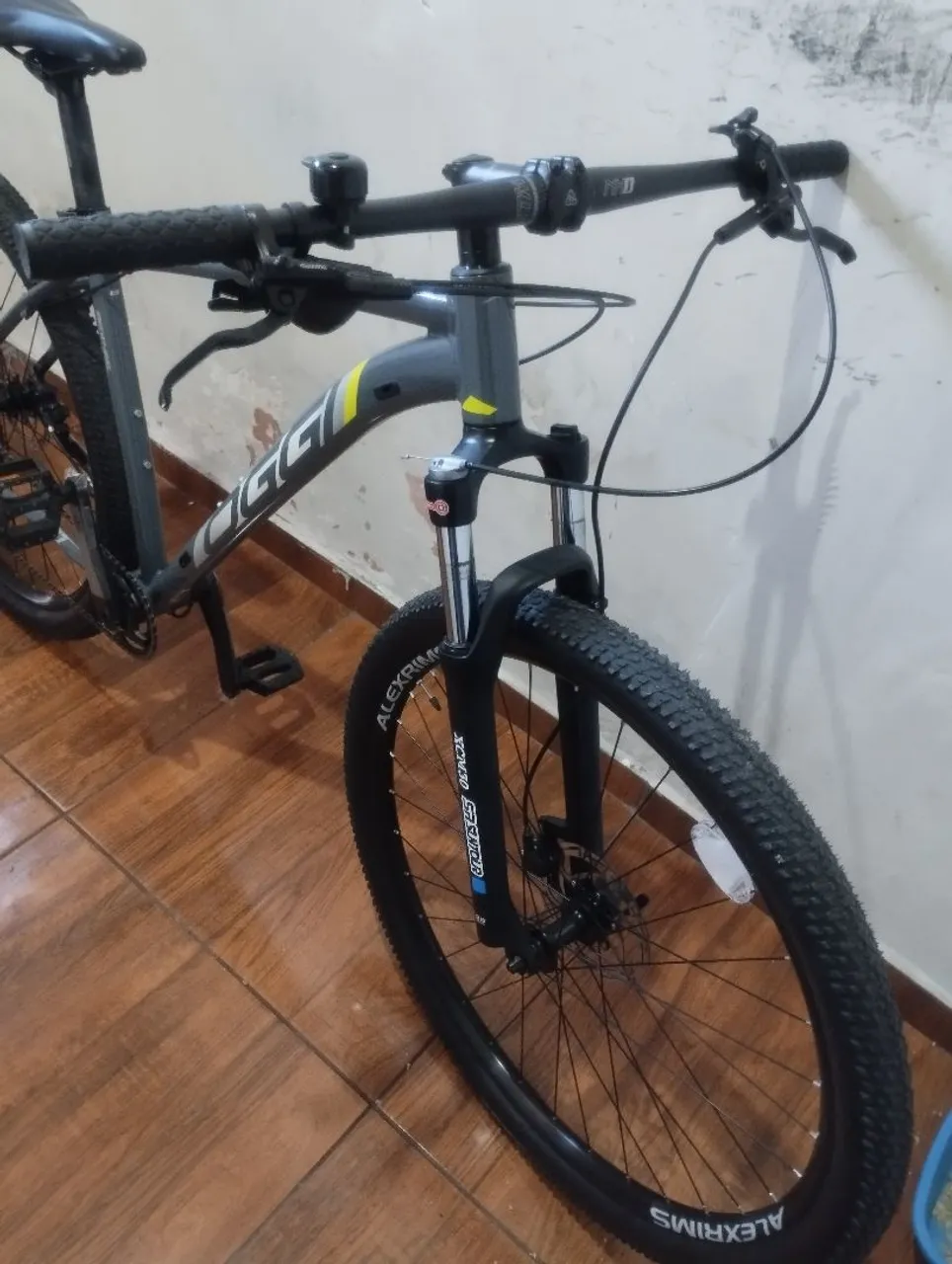 Bicicleta OGGI Aro 29 modelo 2025
