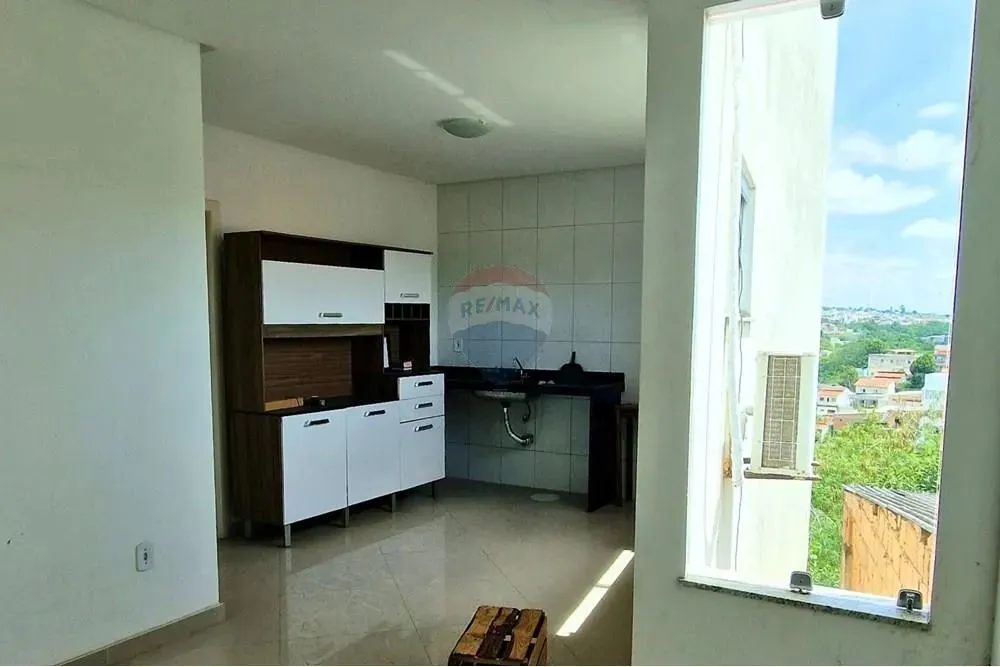 Ponto comercial no segundo andar em frente à Prefeitura