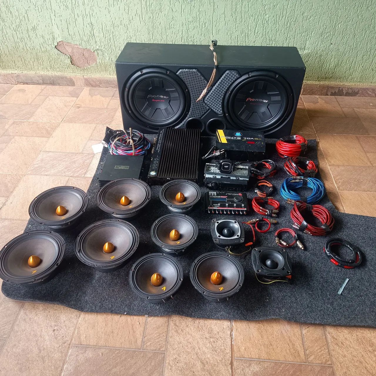 Som automotivo completo ou separado itens, aceita troca ( Freeze).