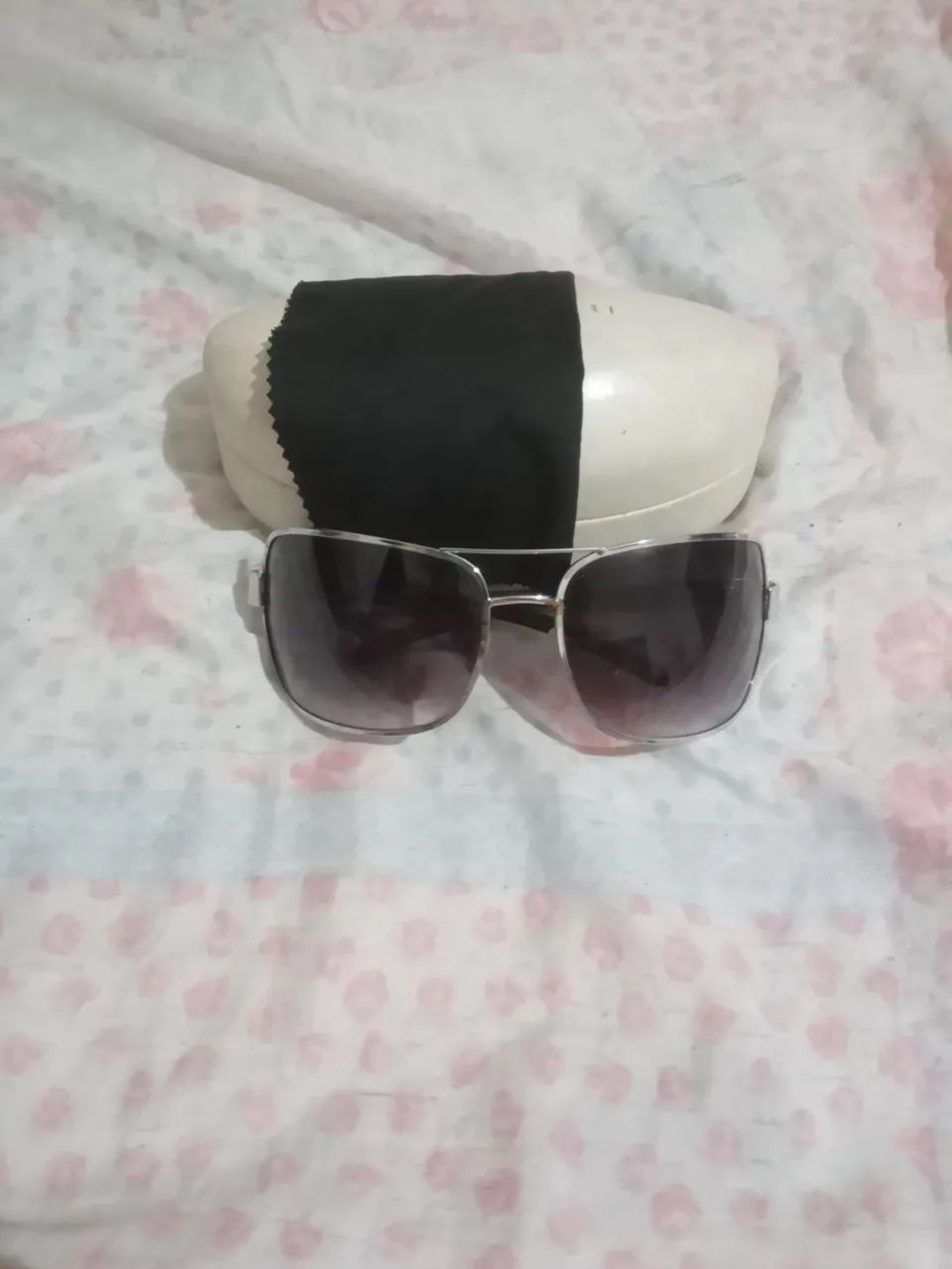 Óculos de sol feminino