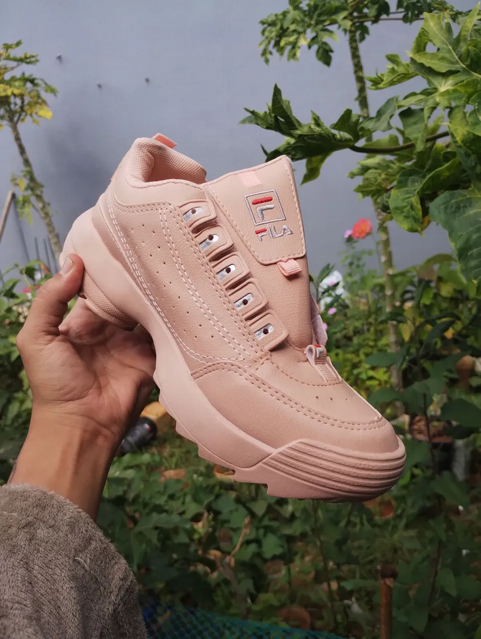 Tênis Fila Rosa - Conforto e Estilo! 