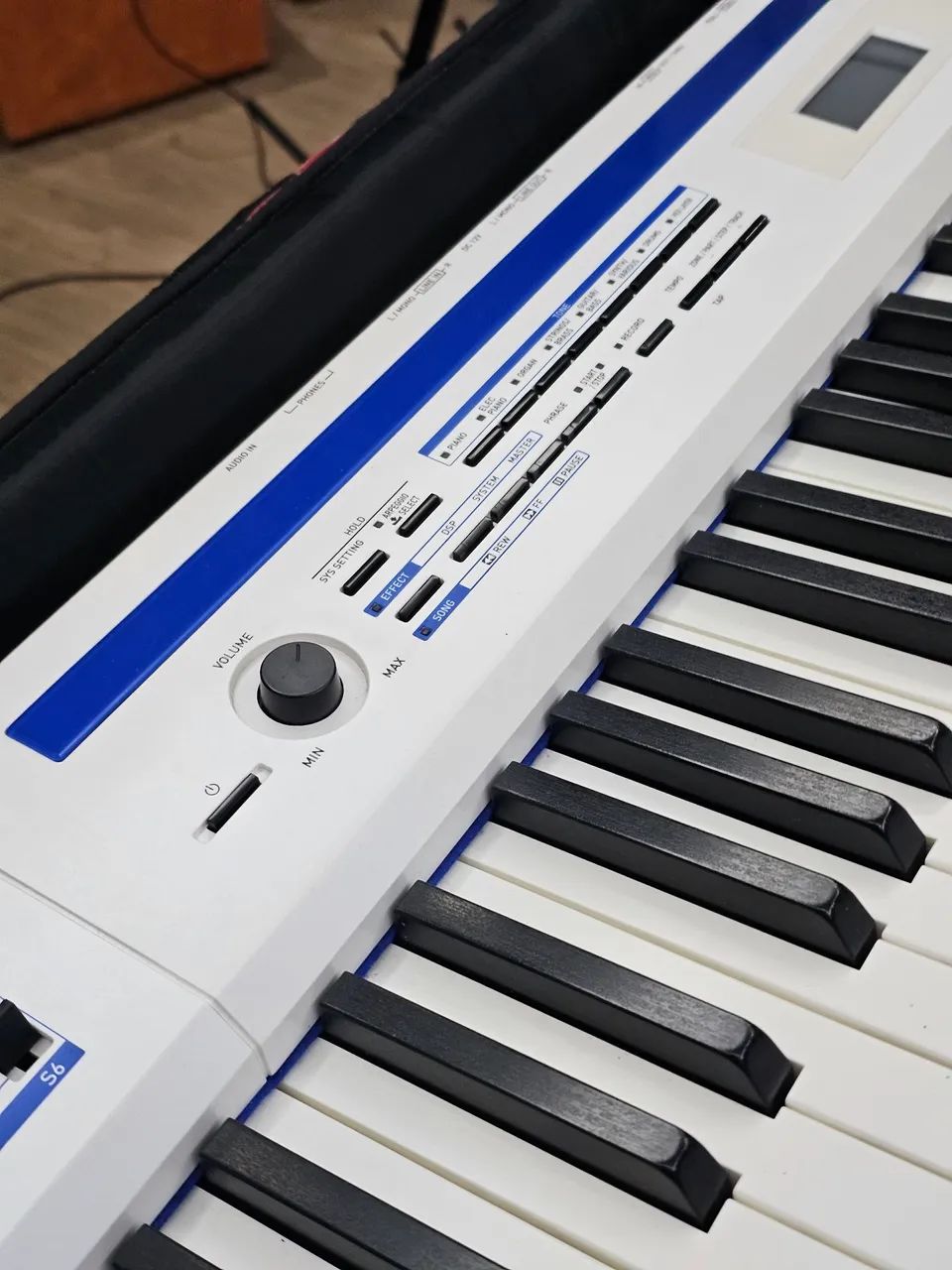 Teclado Casio Privia PX-5s + capa para tranporte e pedal - Foto 3