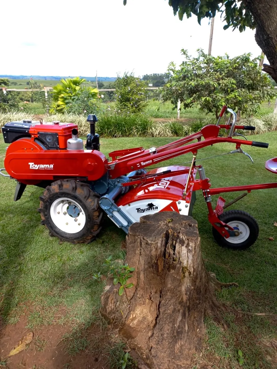 Micro Trator Toyama 18hp
