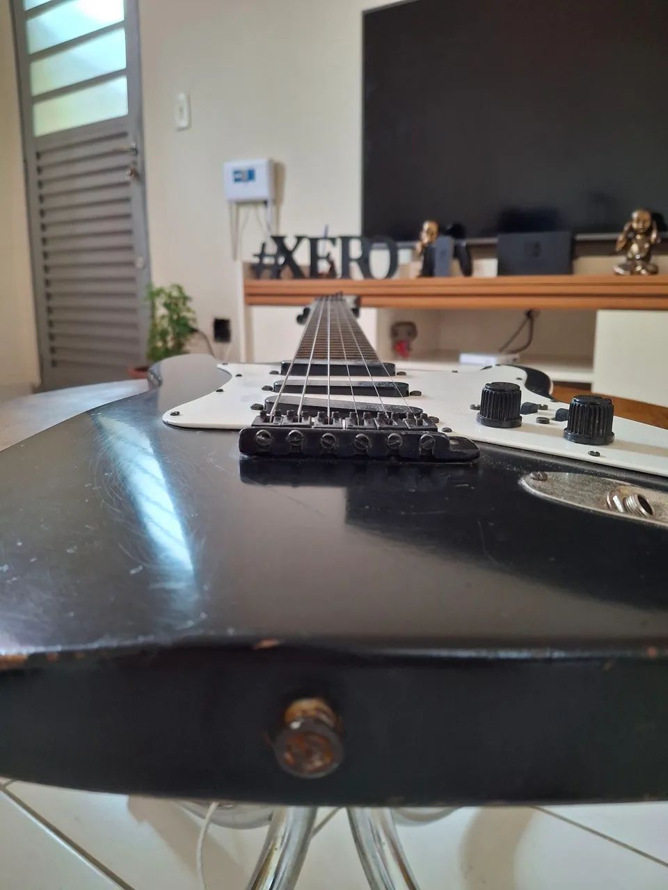 Guitarra Elétrica Jennifer Stratocaster - Foto 3