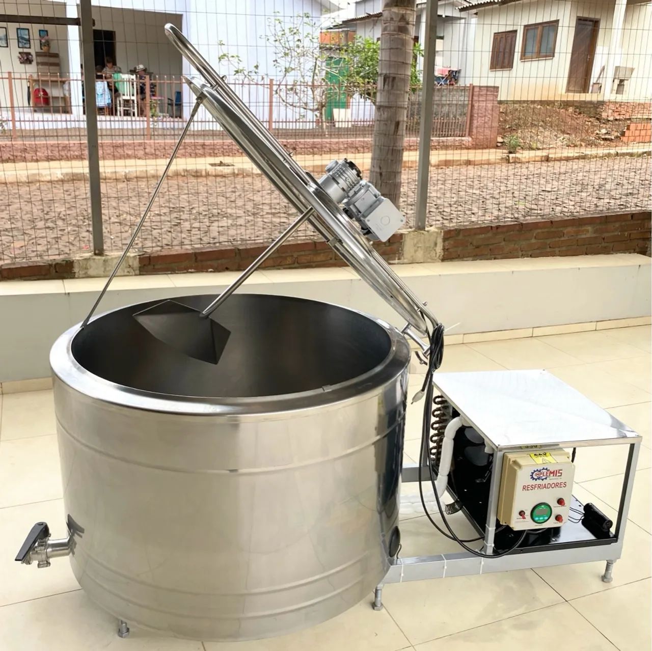Tanque Resfriador Tina 300 Litros de Leite  para Produção d Açaí e Sorvetes Sucos 220v  - Foto 3