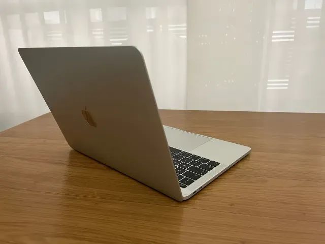 Macbook Pro A1708 (mid 2017) 13.3 - Notebooks - Mata da Praia