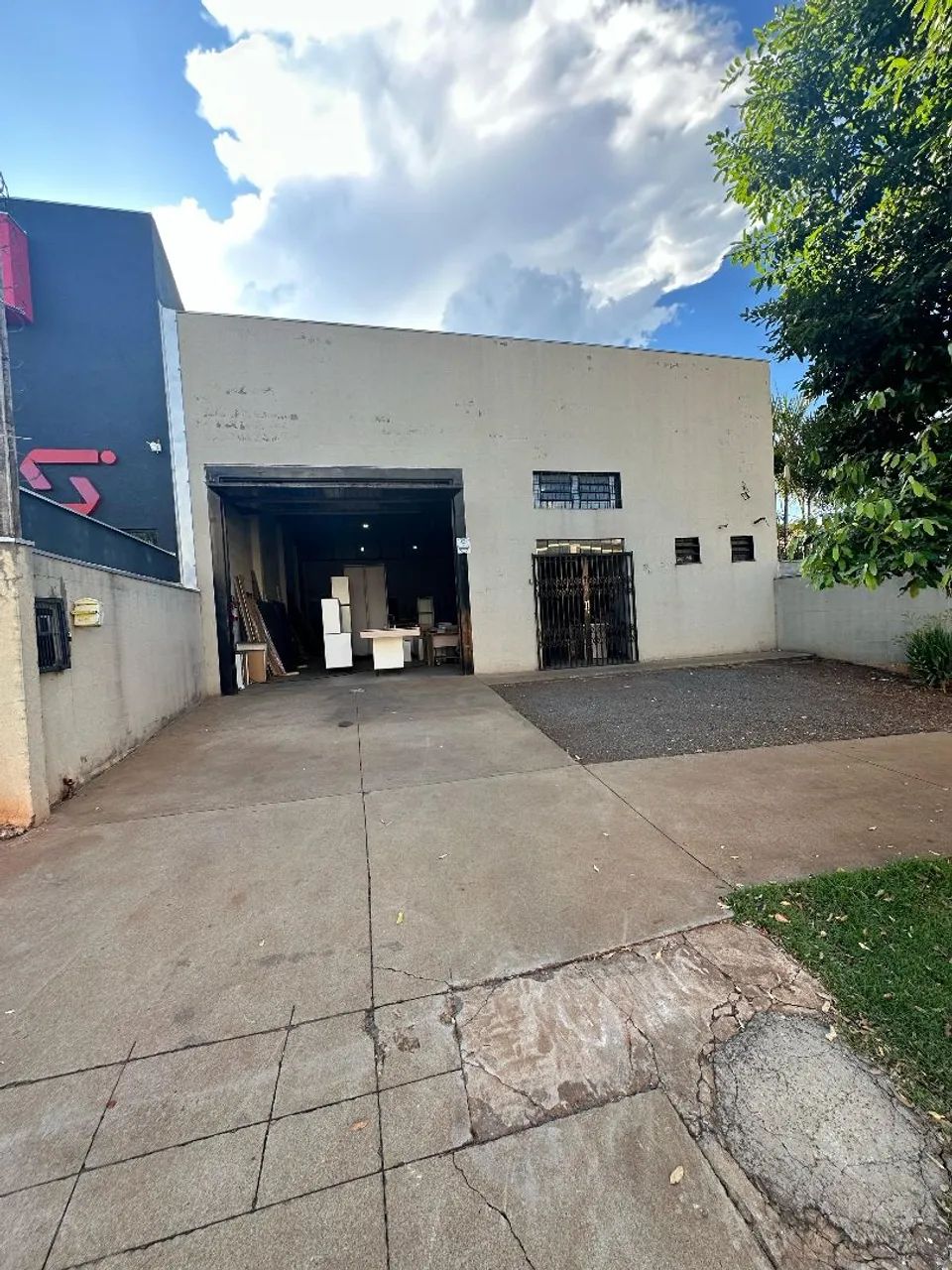 Barracão atrás clube olimpico - Foto 3