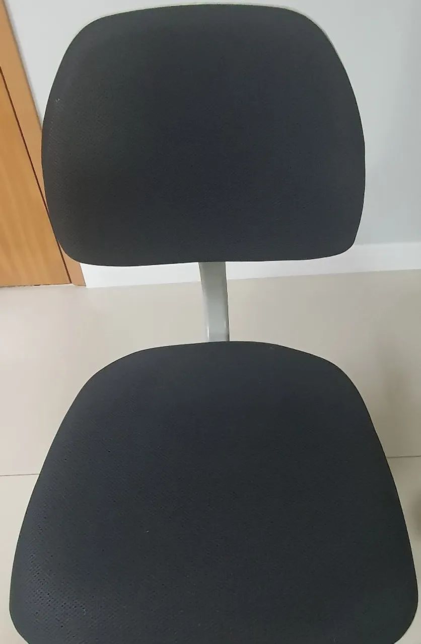 Cadeira de Escritório Giratória com Rodinhas - Foto 3