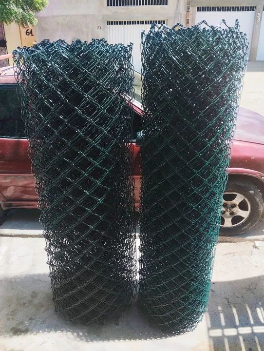 Tela Alambrado Revestida em PVC na cor verde / Alambrado Revestido / Tela Revestida em PVC - Foto 5