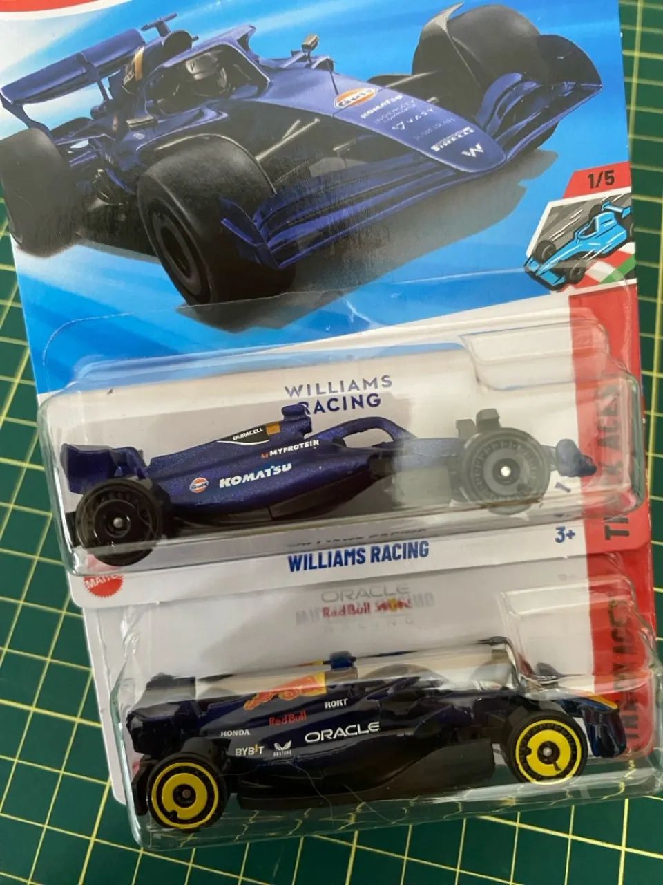Dupla Hot Wheels F1 (Willians e Oracle Red Bull) - Foto 2