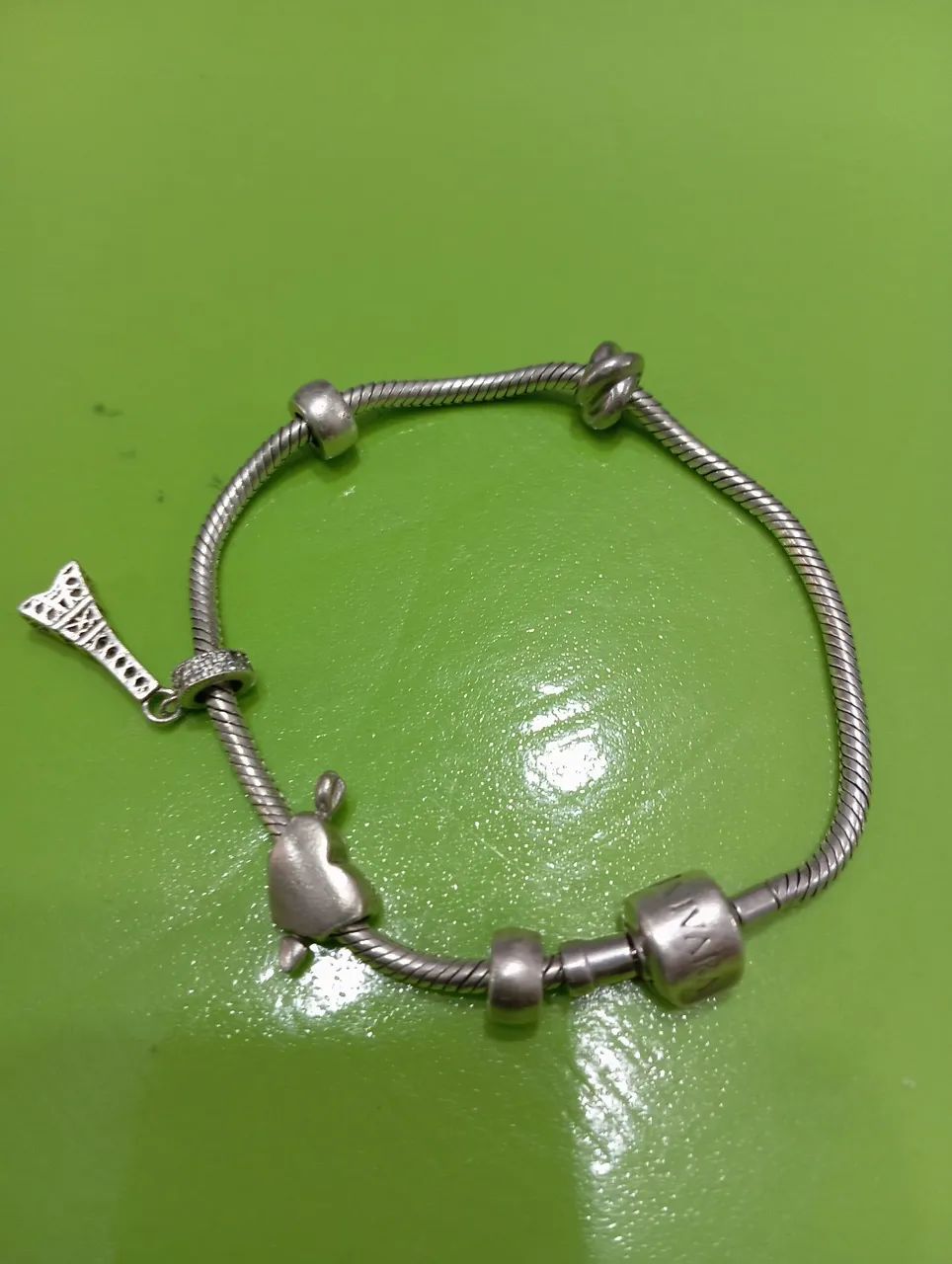 2 Pulseiras Pandora Originais com Berloques - Foto 3
