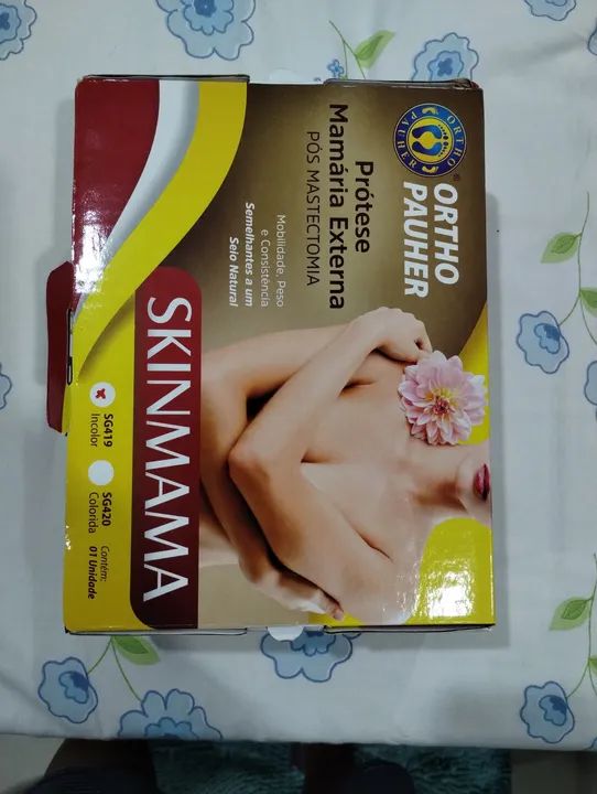 Prótese mamária externa de silicone