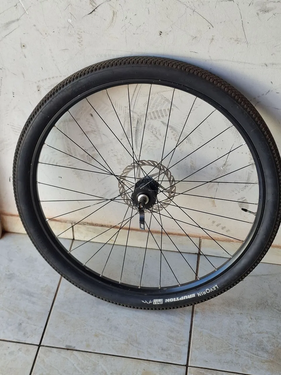 Roda de Bicicleta Aro 29 Levórin Eruption com cubo barulhento tanke