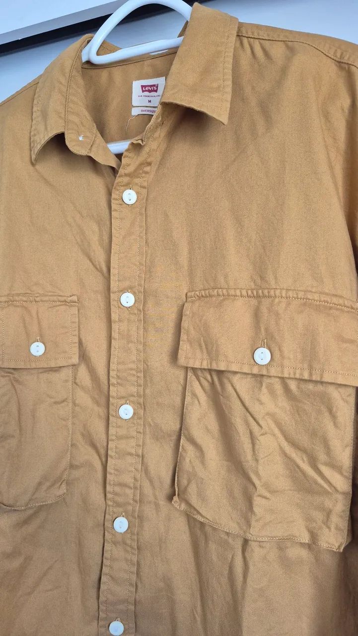 Camisa Levi's oversized utillity shirt  - Foto 2
