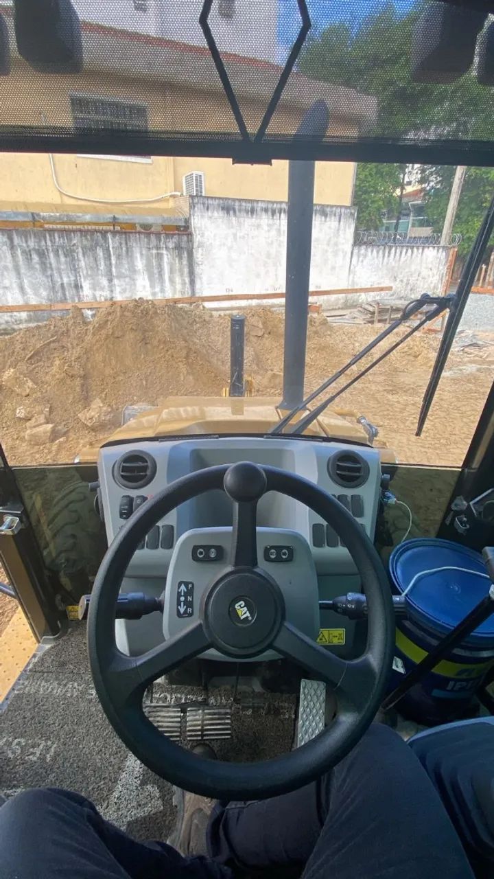 Retroescavadeira Caterpillar 2024 416F2 Nova  - Foto 2