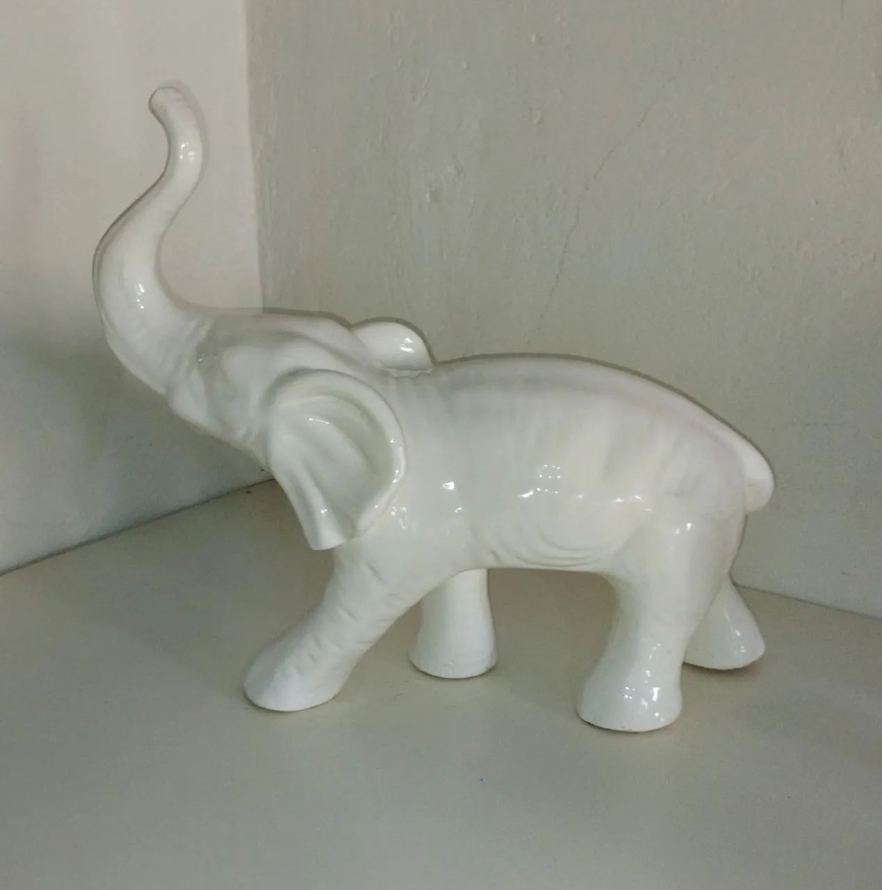 OPORTUNIDADE * Conjunto de quatro peças de porcelana branca perolizadas antigas - Raridade - Foto 2