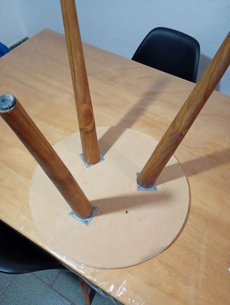 Coffee Table/Bedside Table64985858659330121