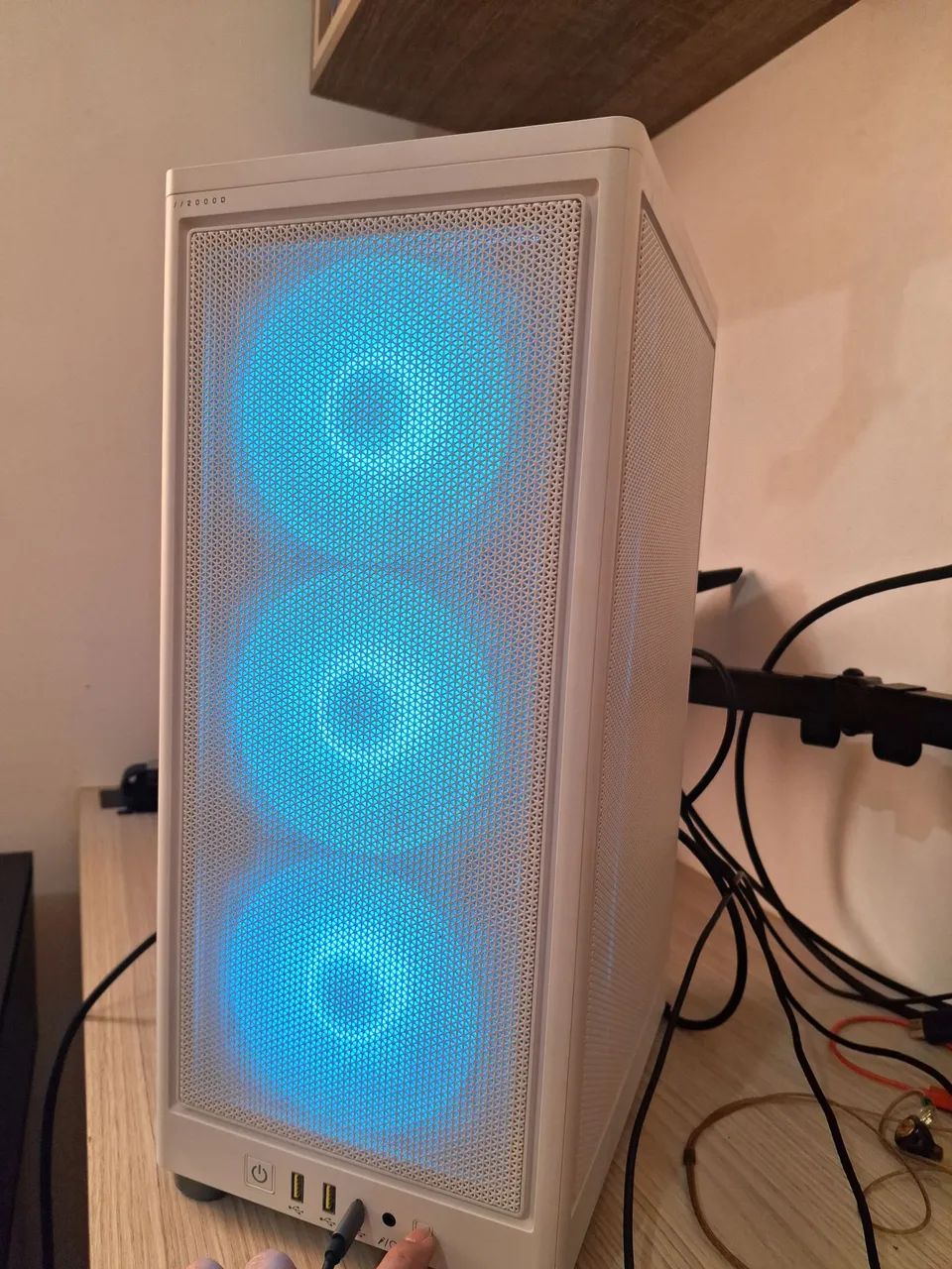 Desktop ITX ARGB branco completo - Foto 2