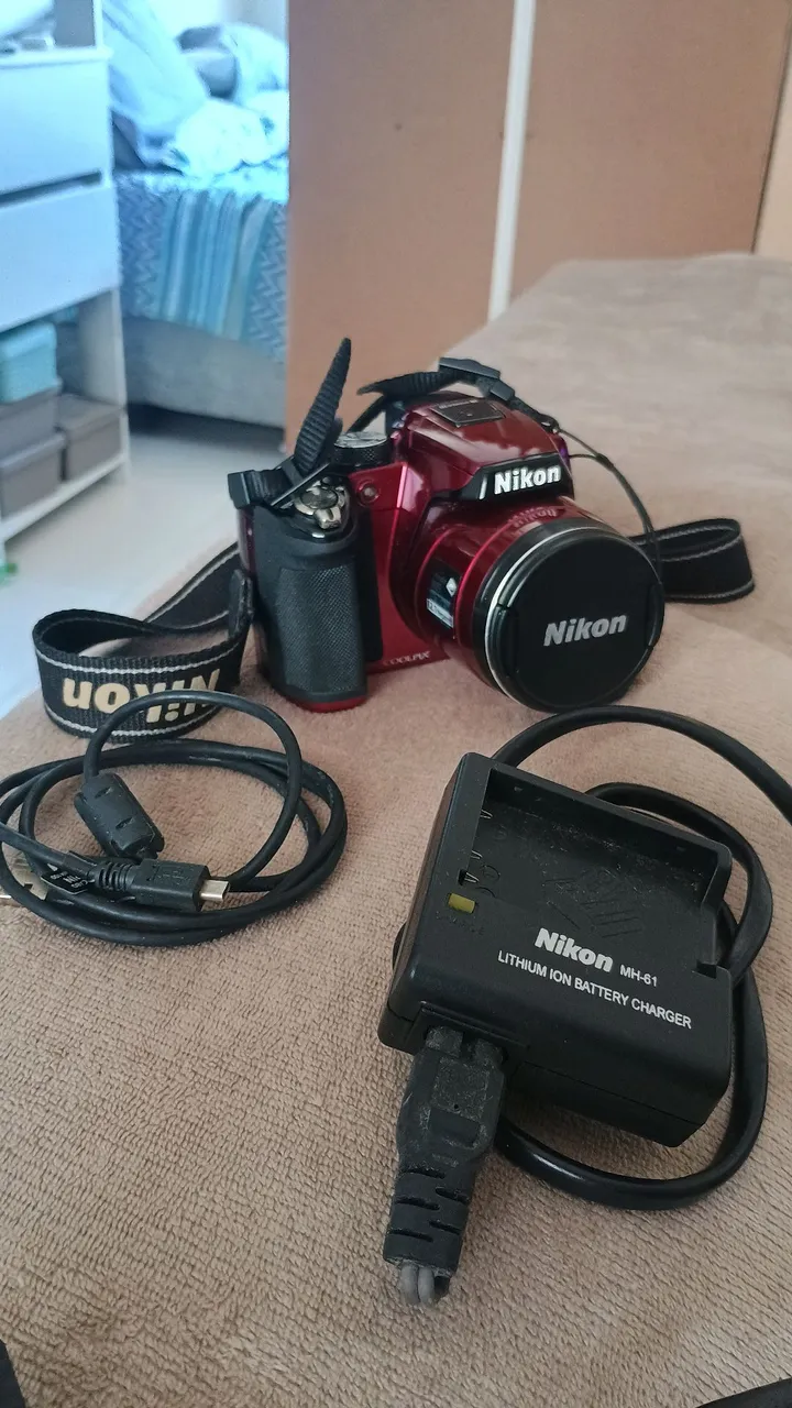 nikon coolpix p500
