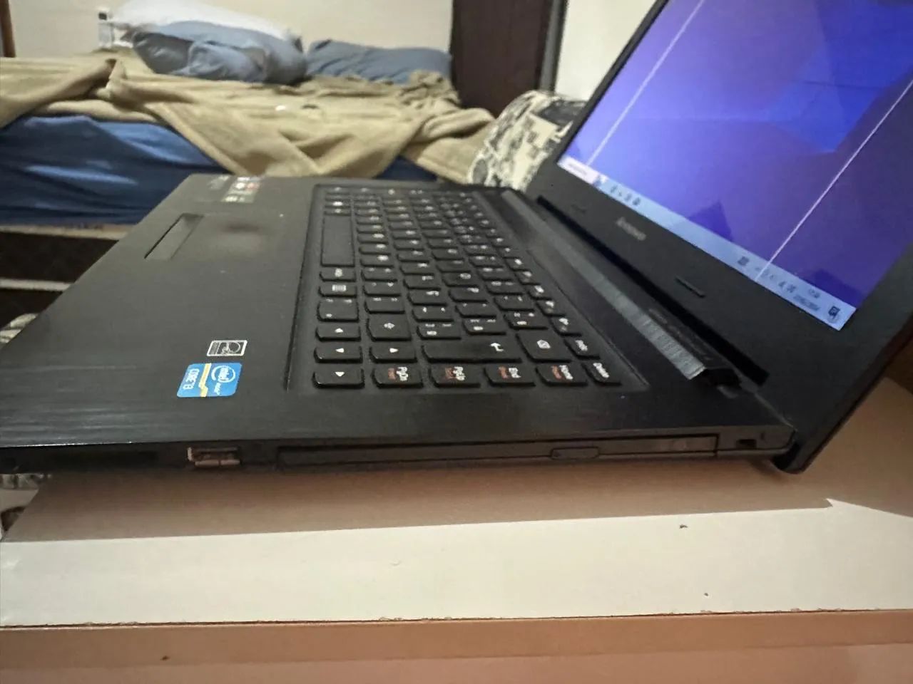 Notebook Lenovo i3  - Foto 2