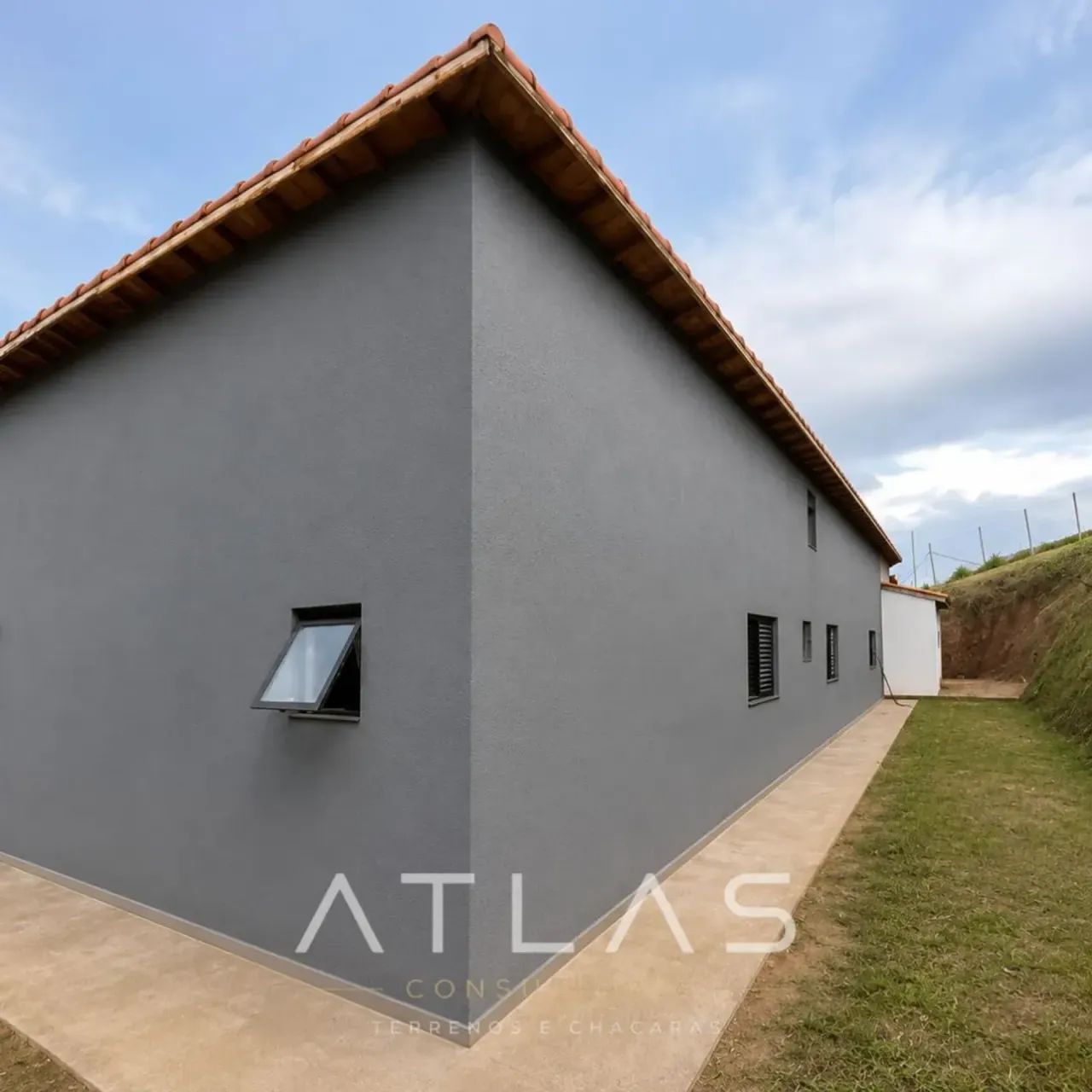 Imóvel para venda tem 165 metros quadrados com 3 quartos - Foto 2