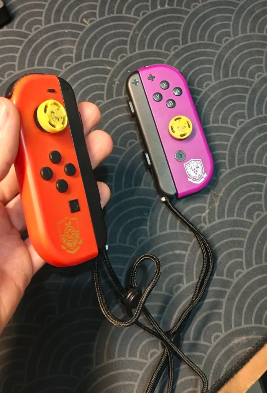 NINTENDO SWITCH COMPLETO COM CASE + ACESSÓRIOS E JOGOS - Foto 4