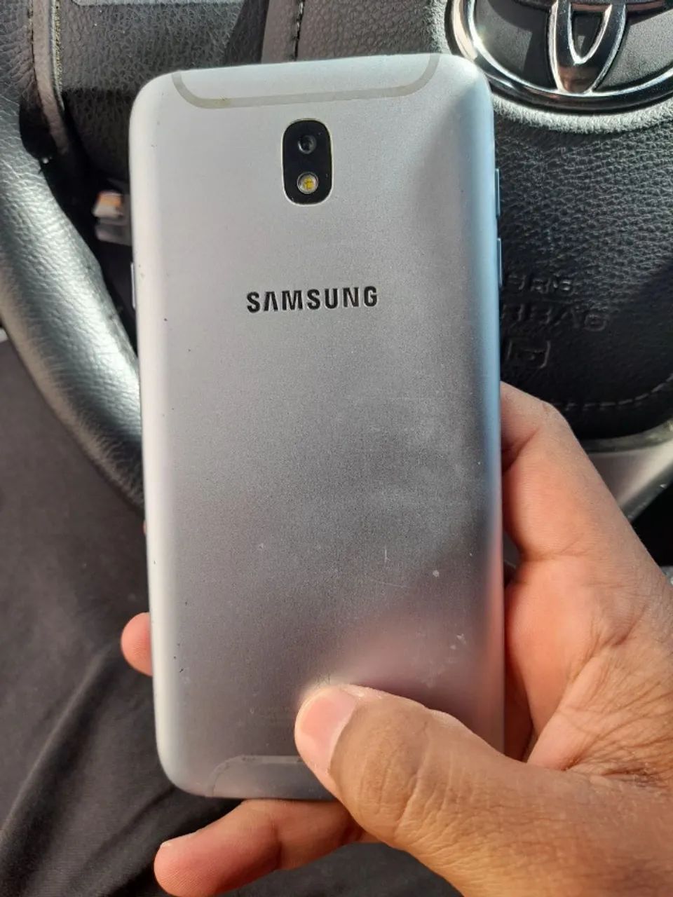CELULAR SAMSUNG J7 PRO COM DEFEITO - Foto 2