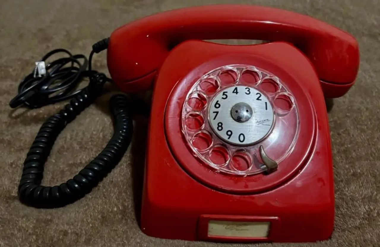 Telefone Disco Antigo Ericsson Vermelho