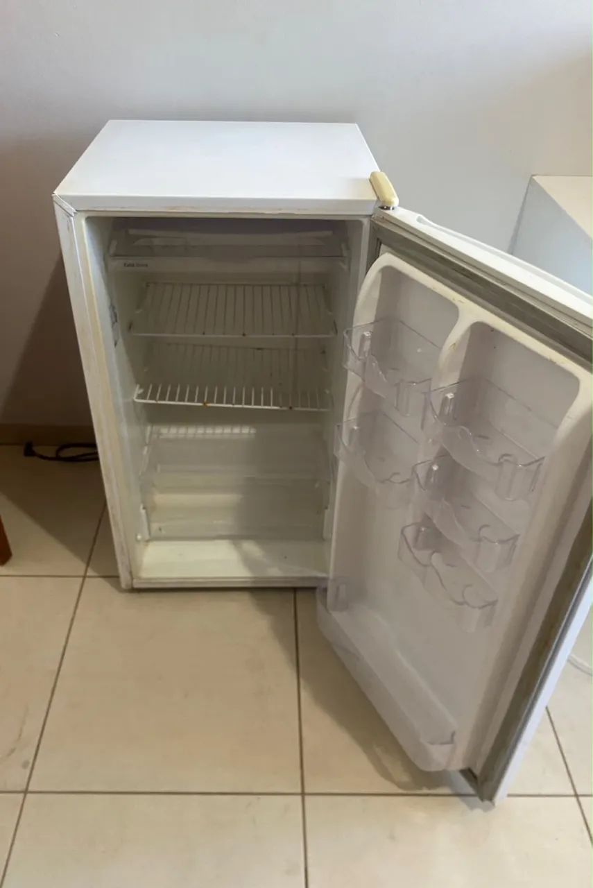 Electrolux 120 Litros RE120 Branco - Usado e Funcionando perfeitamente - Foto 2