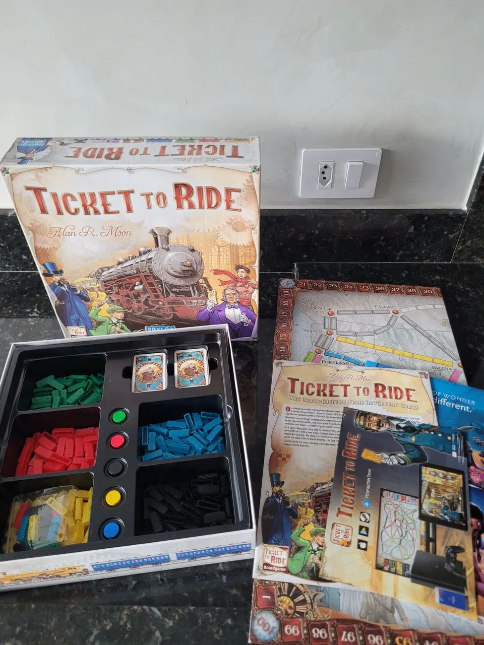 Jogo de Tabuleiro Ticket to Ride - Em Inglês - Excelente estado - Foto 4