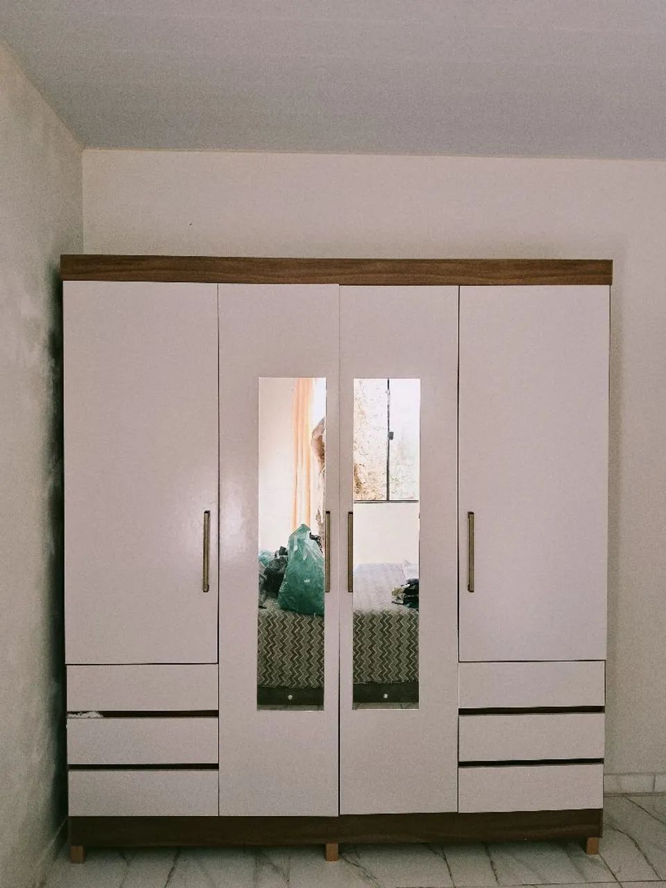 Guarda roupa casal 