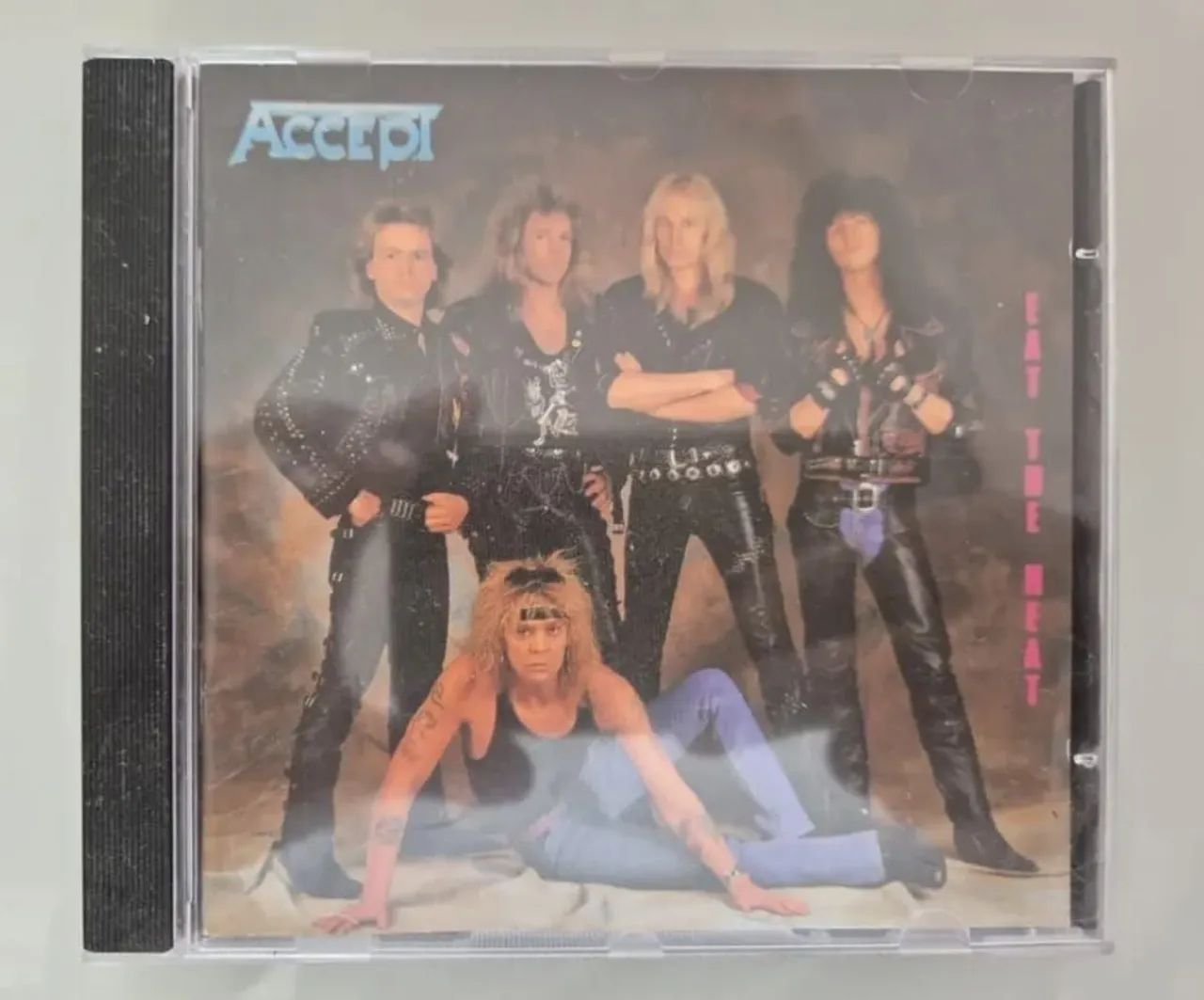 CD Accept - Eat The Heat
