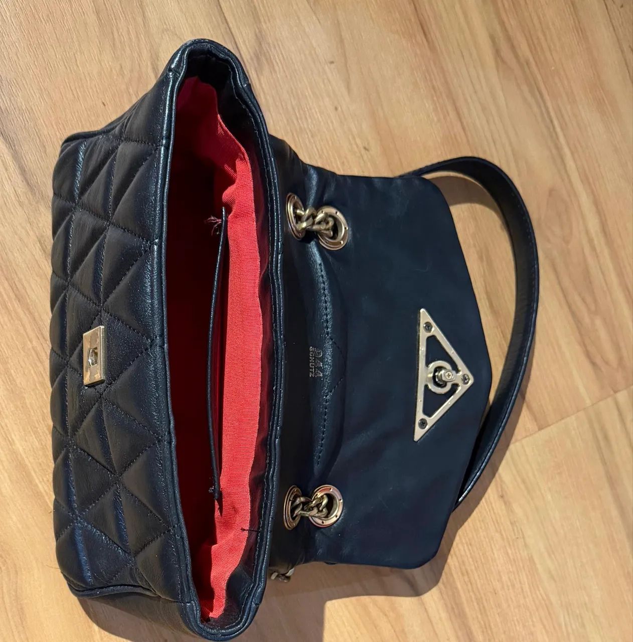 Bolsa Schutz 944 - Foto 2