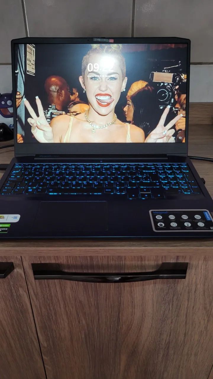 Notebook  - Foto 2