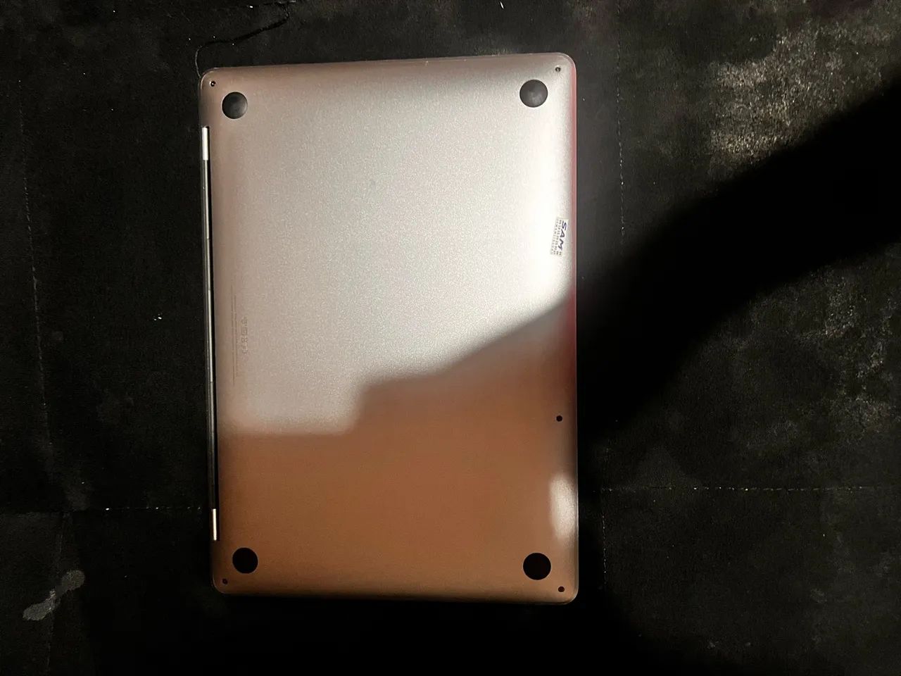 MacBook Pro 2020 - Intel I5 - Foto 3