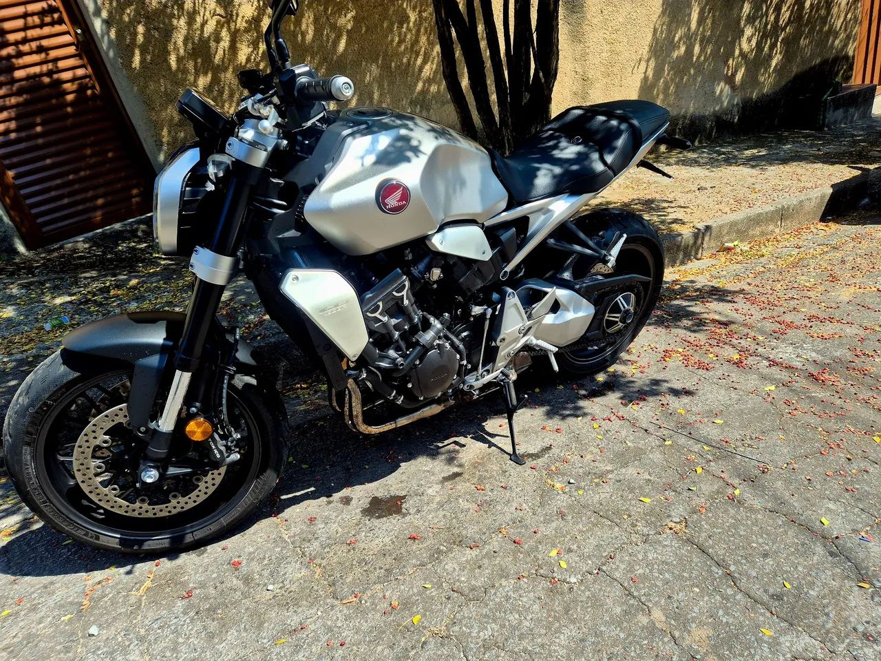 CB1000R - Foto 5