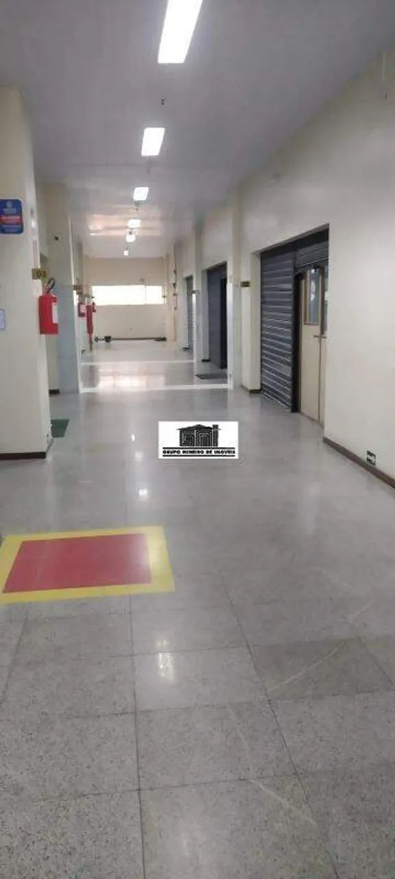 EXCELENTE LOJA COMERCIAL EM GALERIA  84,56 m² - Foto 3