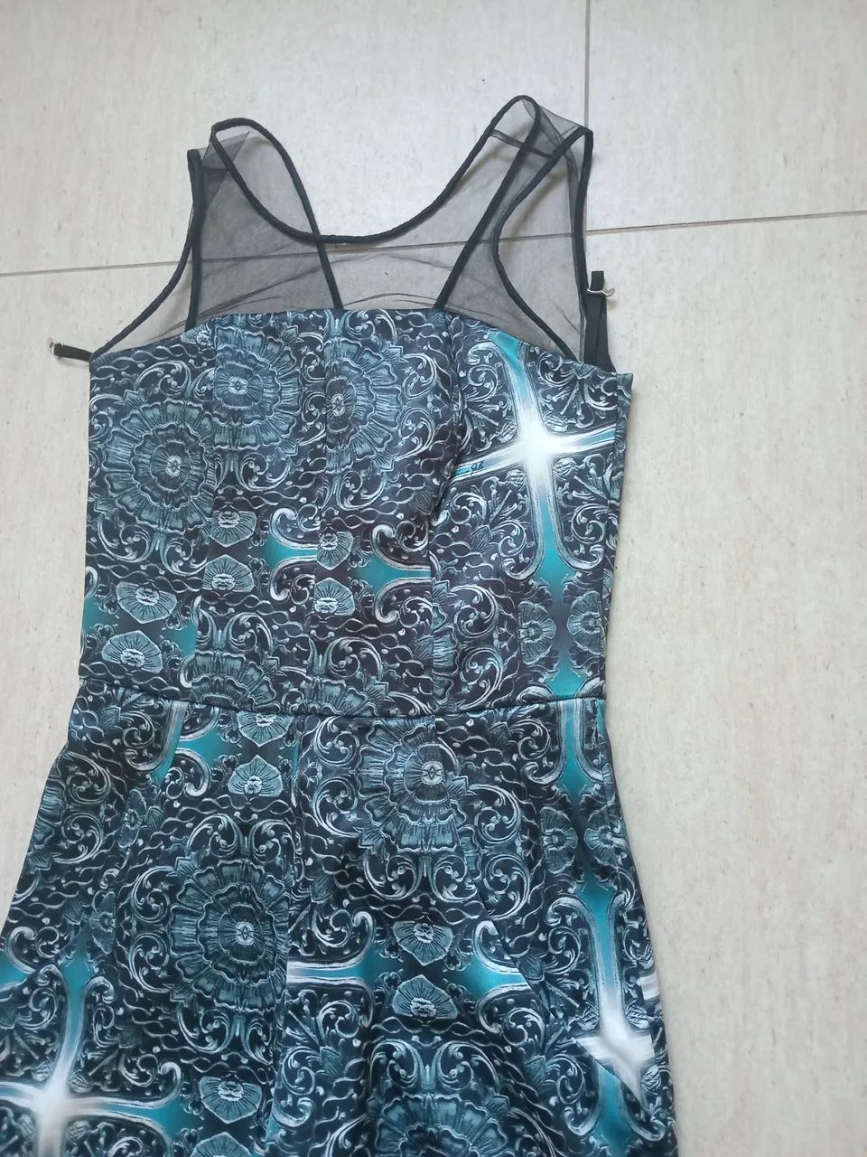Macacão  de seda estampado  seminovo