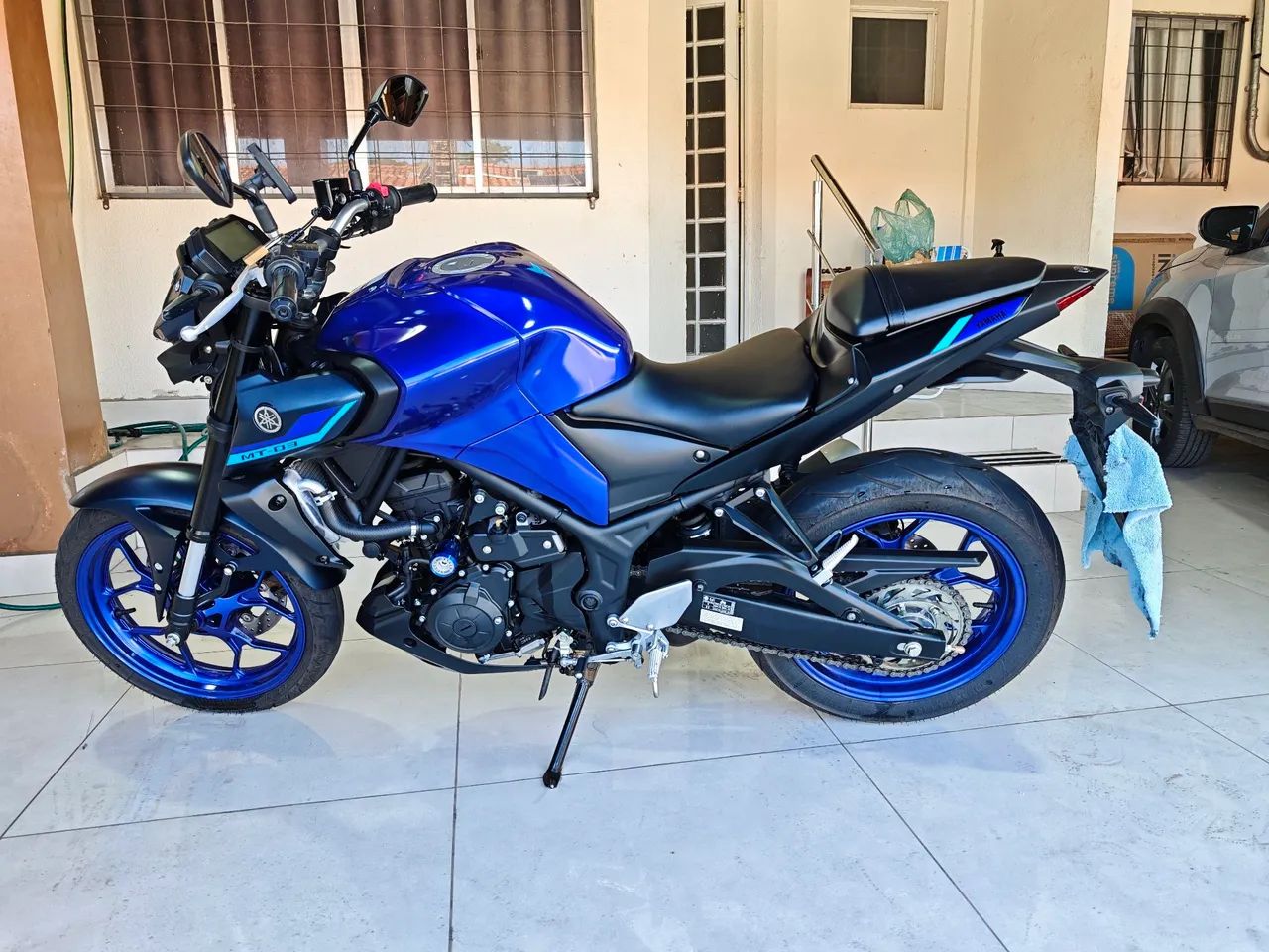 Yamaha MT 03 - Foto 4