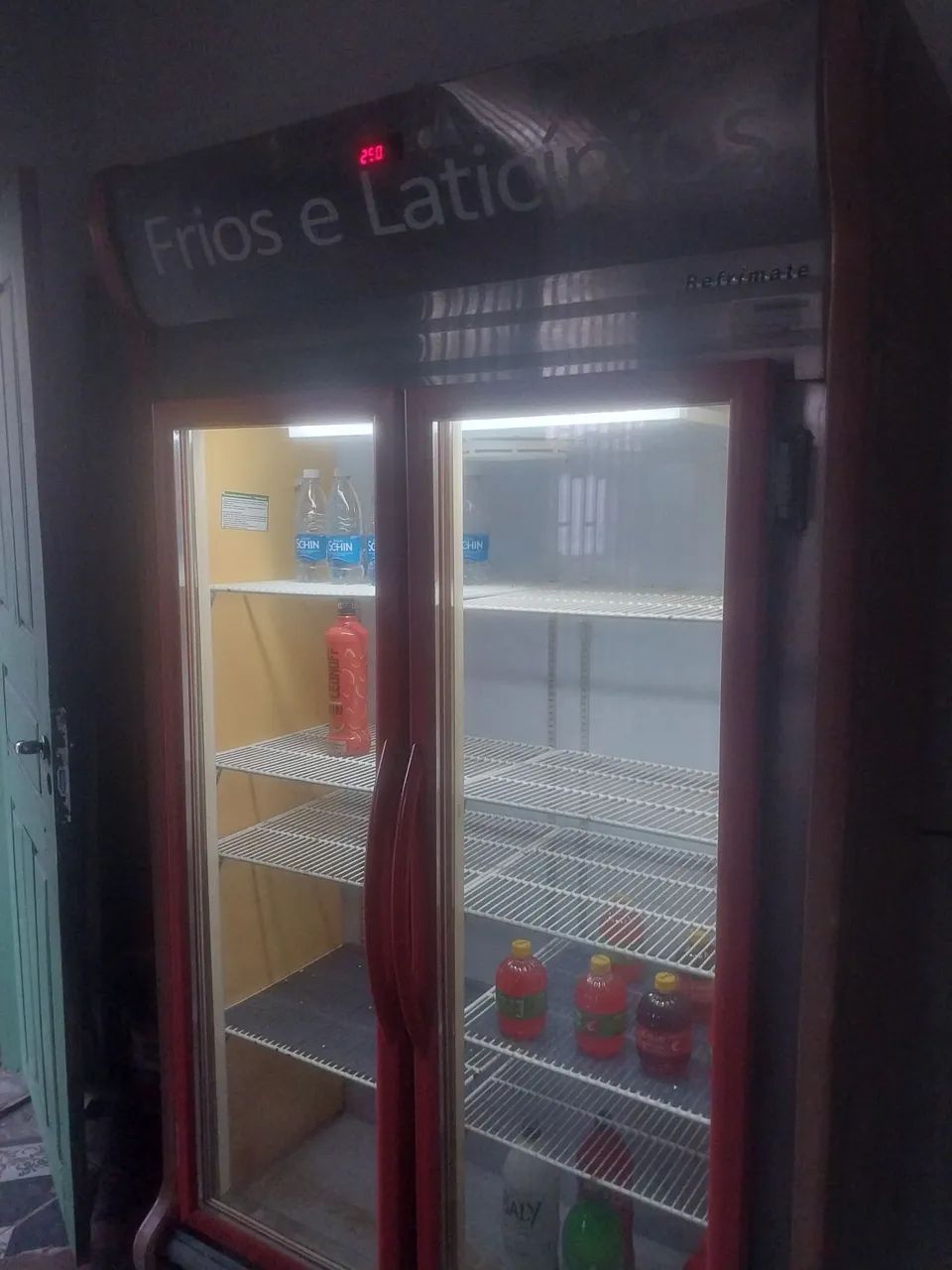 Expositor dr frios e lacticínios  - Foto 3