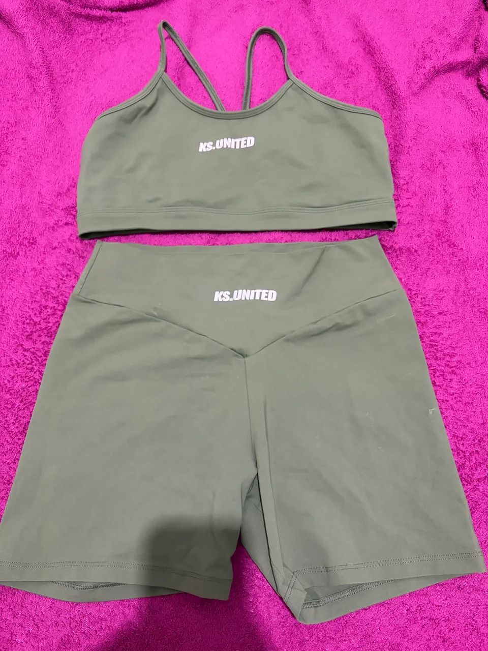 Conjunto kaisan (pequeno detalhe no glúteo)