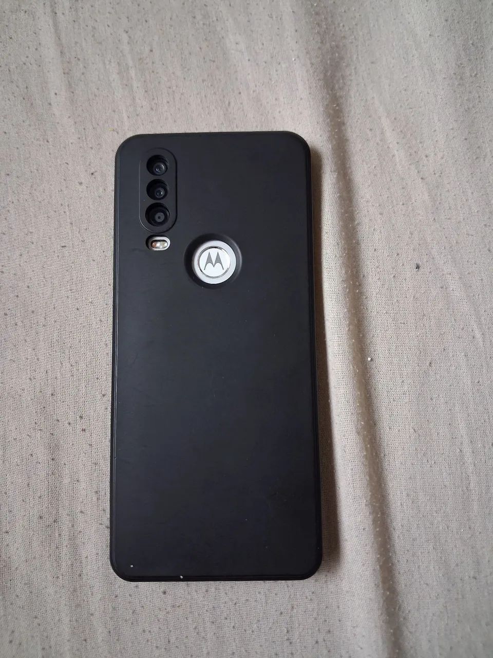 Celular Motorola one action  - Foto 2