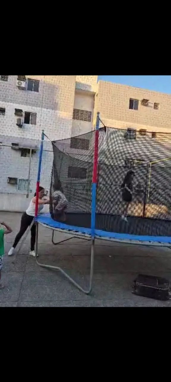 Aluguel pula pula e algodão doce - Foto 3